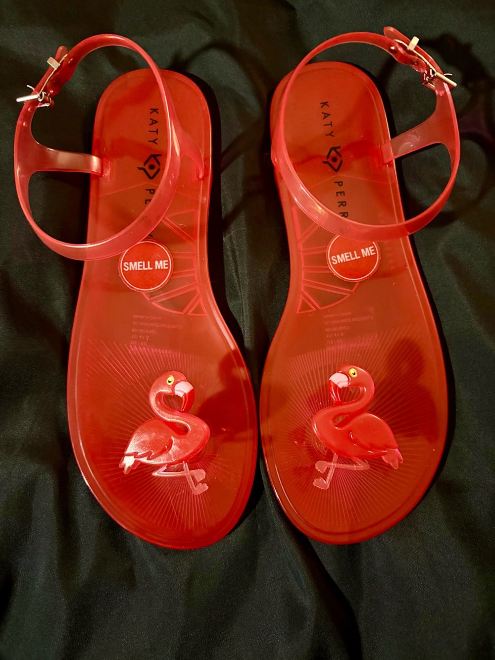 Katy Perry Bright Pink Flamingo Jelly Sandals - Picture 9 of 11